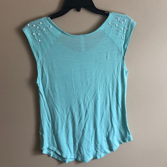 Top - Picture 3 of 3